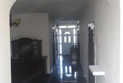 Casă cu 6 camere în Central - 9