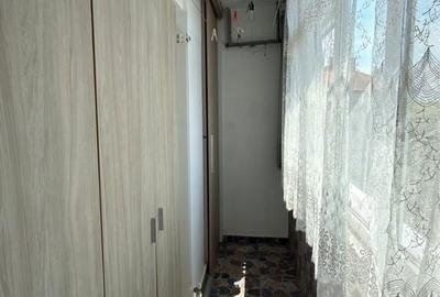 Apartament cu 3 camere decomandat în Exterior Vest - 2