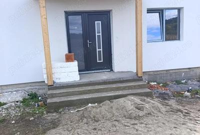 Case 2025 cu terasa in Draganu Olteni jud Arges - 3