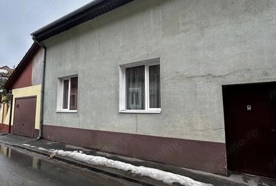 Casa 2 Camere Boul Rosu De Inchiriat - 17