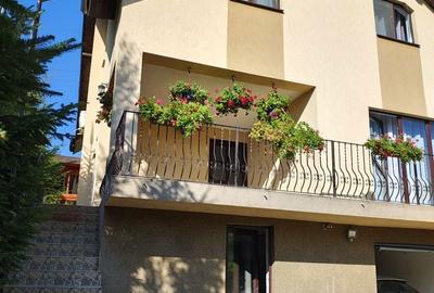 Casă cu 4 camere în Cârlig - 2