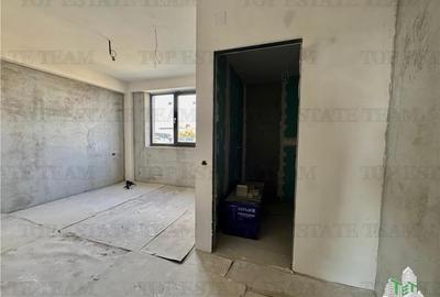 Cladire office de vanzare stradala / vizibilitate mare - 8