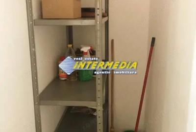 Apartament cu 2 camere de inchiriat Cetate etaj intermediar - 3