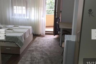 Casă individuală cu 10 camere cu Canalizare în Poarta 6 - 5