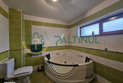 Casă cu 4 camere în Central - 1