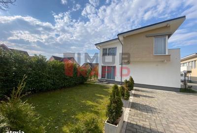 Casă cu 4 camere în Unirea - 2