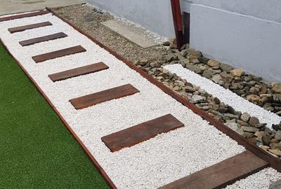 Inchiriez casa,doua camere in Lendt - 1
