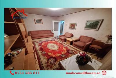 Apartament cu 2 camere decomandat în Cornișa
