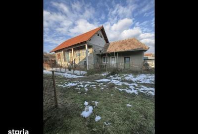 Casă cu 3 camere cu Teren 3400 Mp în Sâncel - 2