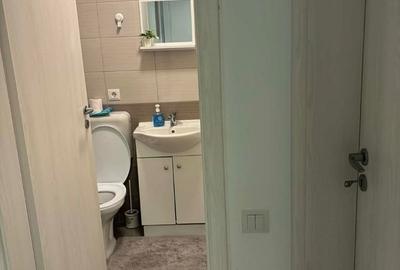 Apartament cu 2 camere nedecomandat în Apărătorii Patriei - 8