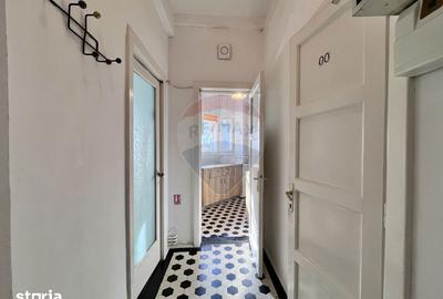 Apartament cu 4 camere decomandat în P-ța Victoriei - 16