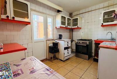 Apartament cu 3 camere decomandat în Țiglina 3 - 12