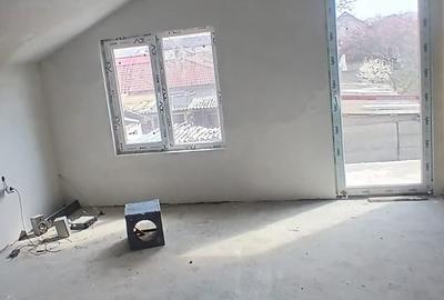 Casă individuală cu 5 camere cu Canalizare în Lumina - 1