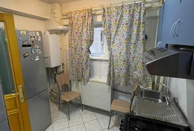 Apartament cu 3 camere decomandat în George Enescu - 8