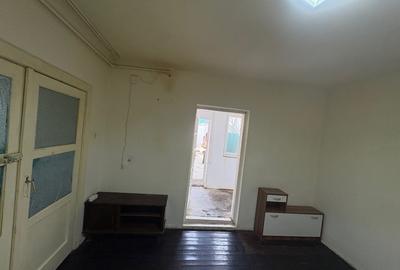 Casă individuală cu 3 camere cu Canalizare în Rahova - 6