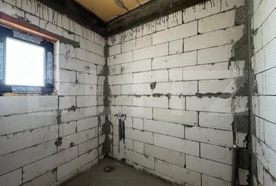 Casa semi-finisata P + M, 110 mp utili, teren 339 mp, Pielesti, zona Magnolia - 12