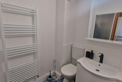 Garsonieră decomandată în Central - 8