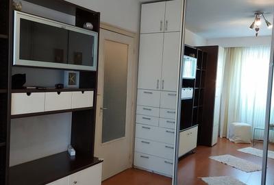 Panduri- garsoniera cocheta la cinci minute de metrou!! - 4