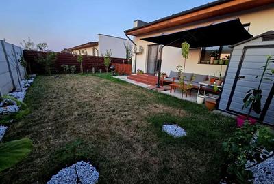 Casă cu Teren 249 Mp în Central - 6