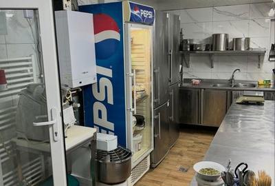 Spațiu comercial, de 106 mp, în Central - 3