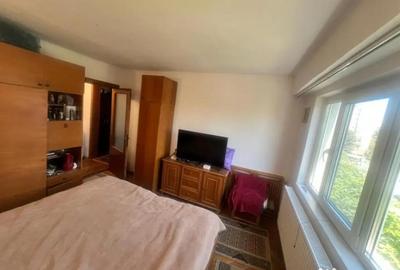 Apartament cu 3 camere decomandat în Casa de Cultură - 15