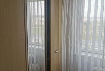 Apartament cu 3 camere decomandat în Alexandru cel Bun