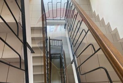 Spatiu de birouri ultracentral - 8