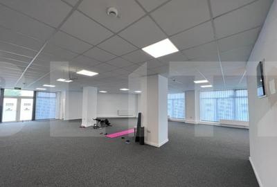 Spatiu de birou la parter, acces facil, multifunctional, Mar - 3