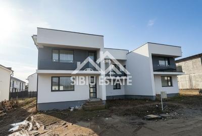Duplex cu 4 camere cu Canalizare în Arhitecților - Calea Cisnădiei - 1
