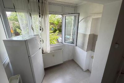 Apartament cu 3 camere decomandat în Rahova - 6