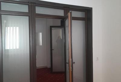 Casă individuală cu 5 camere cu Canalizare în Vatra Luminoasă - 9