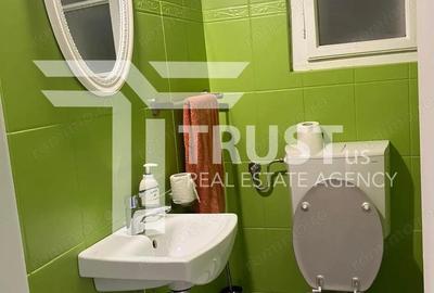 Cladire Istorica, 4 camere, 134 mp, Renovat, Zona Sinaia, Comision 0% - 11