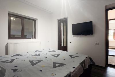 Casă individuală cu 7 camere cu Canalizare în Eforie Nord - 8