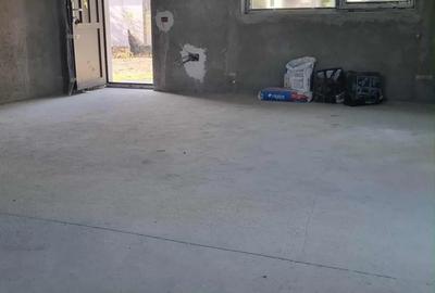 Casă cu 2 camere cu Teren 250 Mp în Clinceni - 2