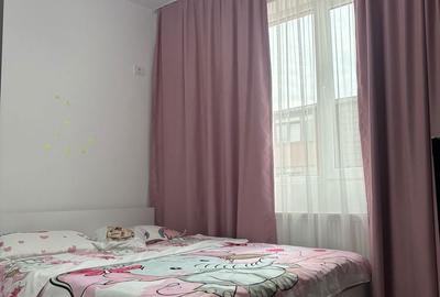 Apartament cu 3 camere în Roșu - 8