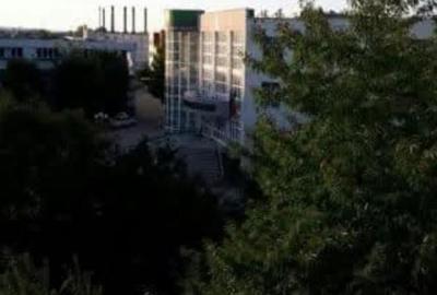 Apartament cu 2 camere semidecomandat în Central - 1