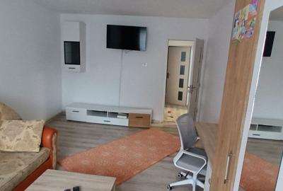 Apartament cu 2 camere decomandat în Petros - 4