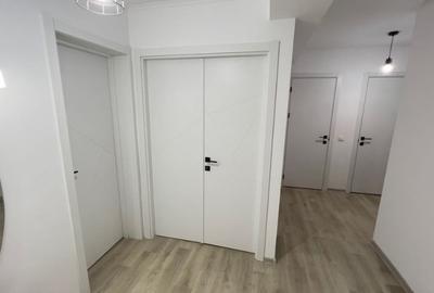 Apartament cu 3 camere decomandat în Plopilor - 2