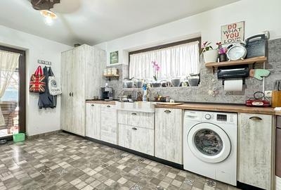 Casă individuală cu 4 camere cu Teren 450 Mp în 1 Decembrie - 8