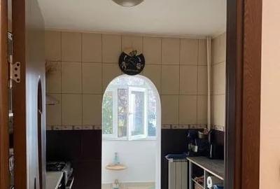 Apartament cu 2 camere decomandat în Rahova - 1