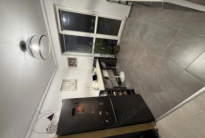 Apartament cu 3 camere decomandat în Titan - 1