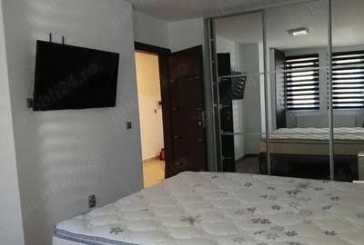 Apartament cu 2 camere decomandat în Între Lacuri