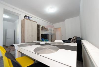 Apartament cu 2 camere semidecomandat, mobilat în Prelungirea Ghencea