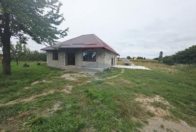 Casă individuală cu 4 camere cu Teren 6110 Mp în Girov - 35