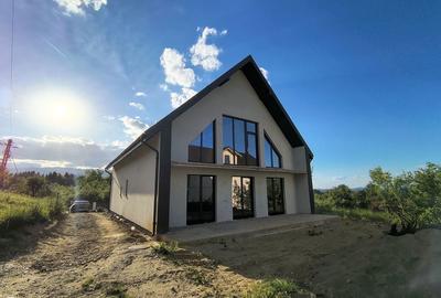 Casă cu 4 camere în Bran - 10