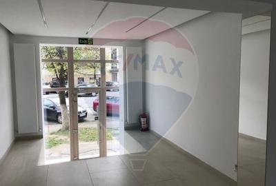 Spatiu comercial de 50mp de inchiriat in zona Ultracentral - 1