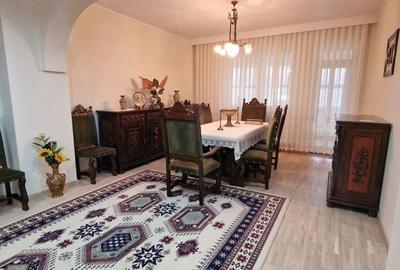 Casă cu 5 camere cu Teren 387 Mp în Coiciu - 12