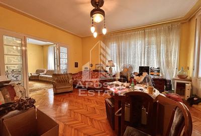 Apartament 3 camere spatios, in zona Ultracentrala cu garaj - 2