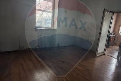 Birou, de 350 mp, în Ultracentral - 5