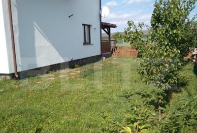 Casă cu 6 camere cu Teren 2052 Mp în Central